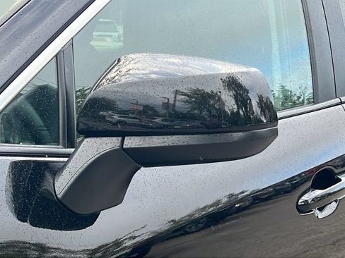 Certified 2025 Toyota RAV4 LE FWD image 28