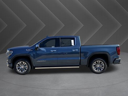 New 2026 GMC Sierra 1500 Denali w/ Technology Package image 2