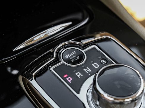 Used 2013 Jaguar XK Touring image 15