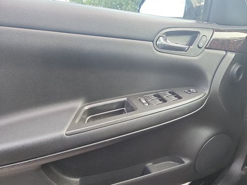 Used 2012 Chevrolet Impala LS FWD image 15