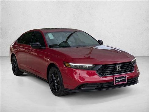 New 2025 Honda Accord SE image 7