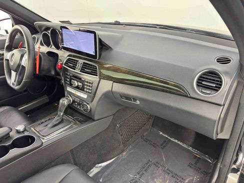 Used 2013 Mercedes-Benz C 350 Sport image 14