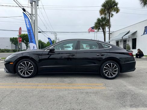 Used 2021 Hyundai Sonata Limited w/ Cargo Package FWD image 5
