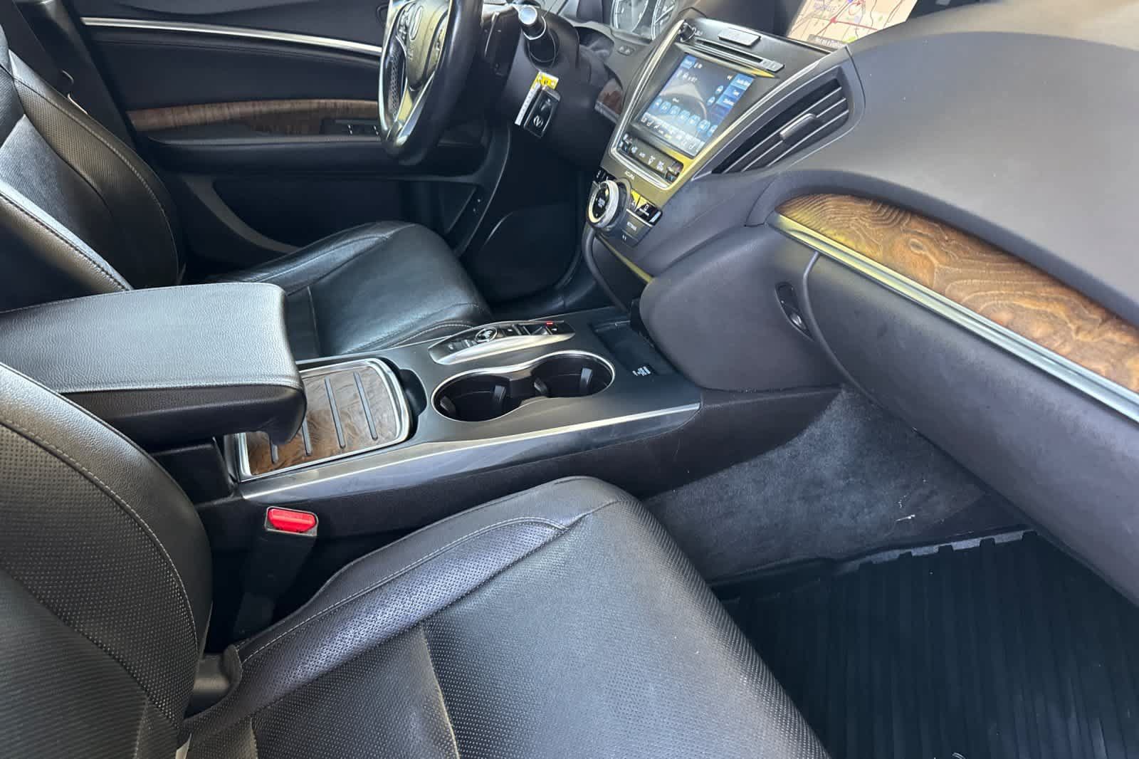 Used 2020 Acura MDX w/ Technology Package AWD/4WD image 18