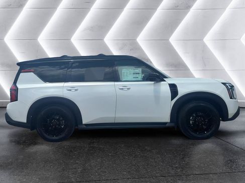 New 2026 Nissan Armada PRO-4X AWD/4WD image 9