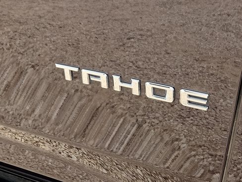 Used 2024 Chevrolet Tahoe LT RWD image 8