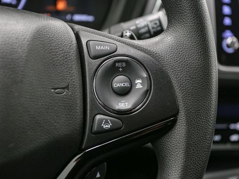 Used 2022 Honda HR-V EX image 37