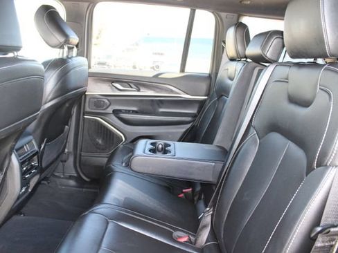 Used 2024 Jeep Grand Cherokee Limited 4xe AWD/4WD image 42