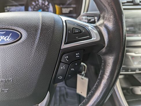Used 2014 Ford Fusion Energi SE w/ Driver Assist Package FWD image 17