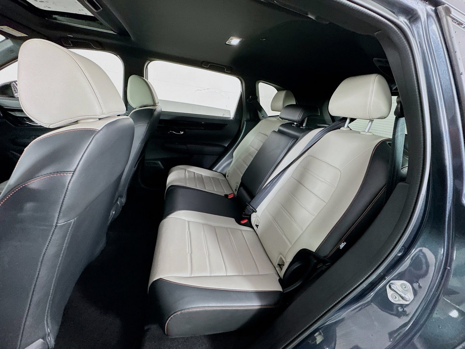 Used 2024 Honda CR-V Sport Touring image 17