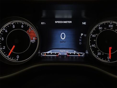 Used 2017 Jeep Cherokee Limited image 12