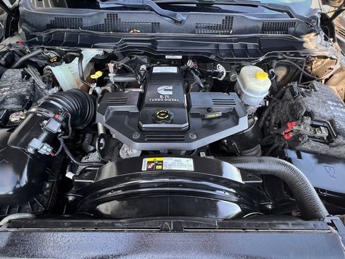 Used 2018 RAM 2500 Limited image 51