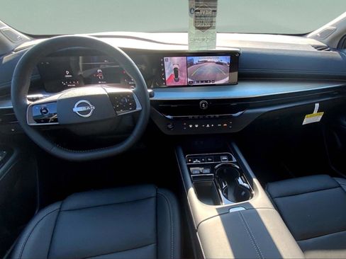 New 2025 Nissan Murano SL image 6