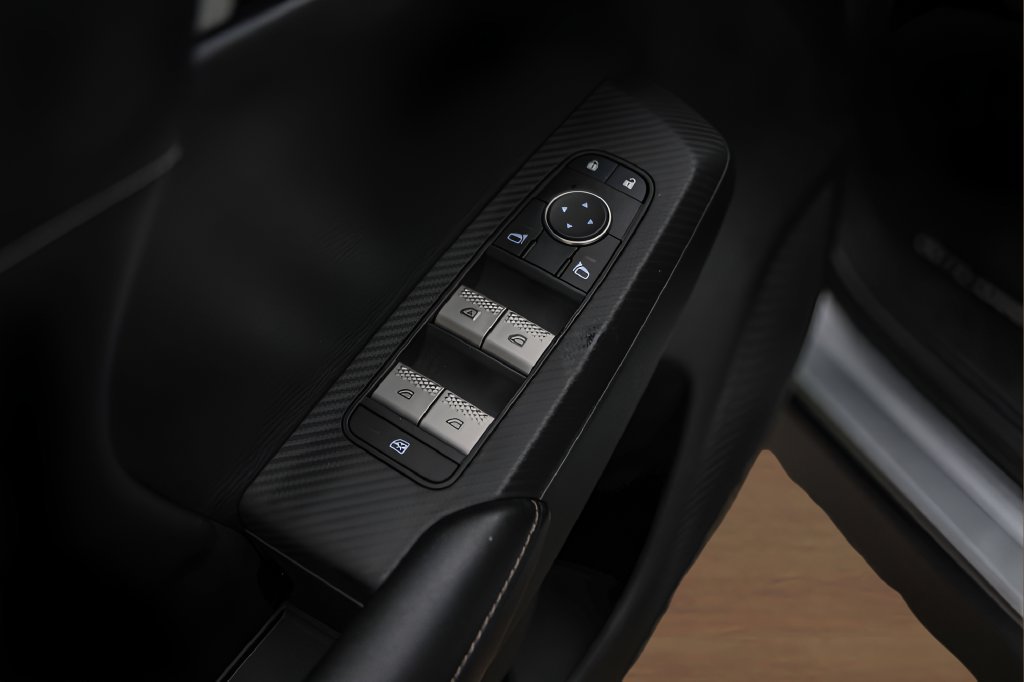 Used 2022 Mitsubishi Outlander SE AWD/4WD image 21