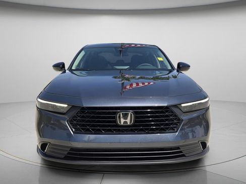 Used 2025 Honda Accord SE image 5