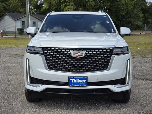 Used 2022 Cadillac Escalade Premium Luxury AWD/4WD image 3