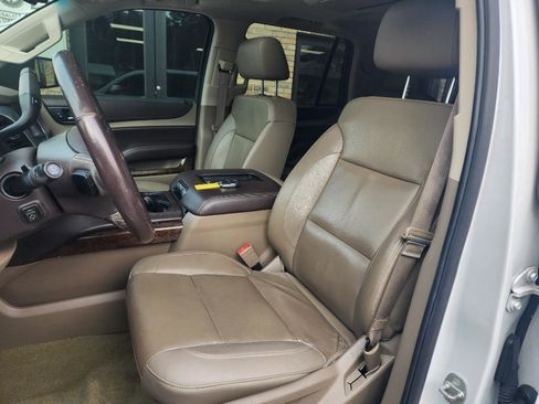 Used 2016 Chevrolet Tahoe LT image 16