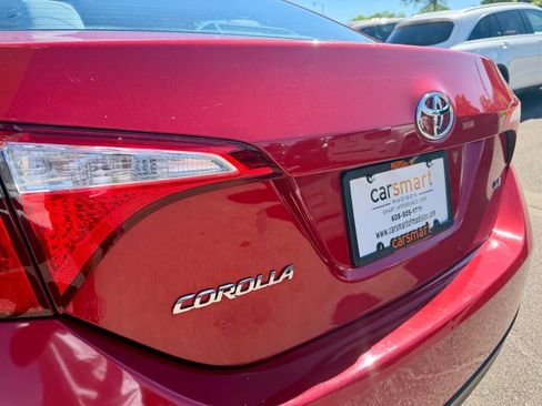 Used 2016 Toyota Corolla LE FWD image 11