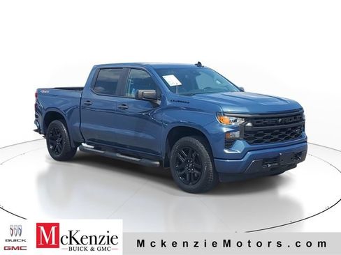Used 2024 Chevrolet Silverado 1500 Custom w/ Turbomax Blackout Package AWD/4WD image 1