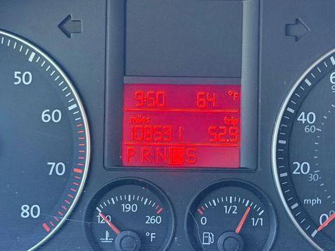 Used 2009 Volkswagen Jetta S image 5