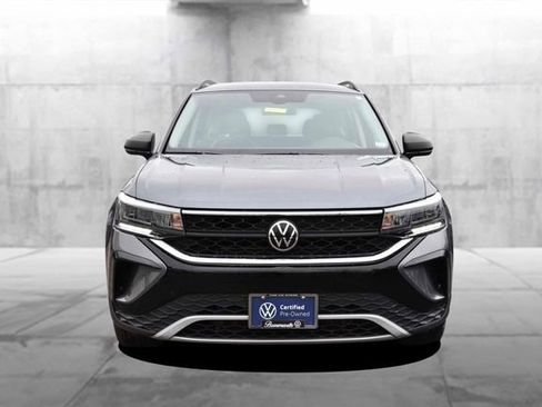 Used 2022 Volkswagen Taos S w/ IQ Drive S Package image 4