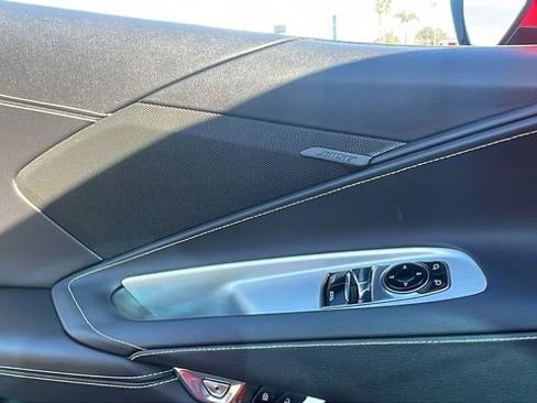 Used 2021 Chevrolet Corvette Stingray Coupe w/ Z51 Performance Package image 23