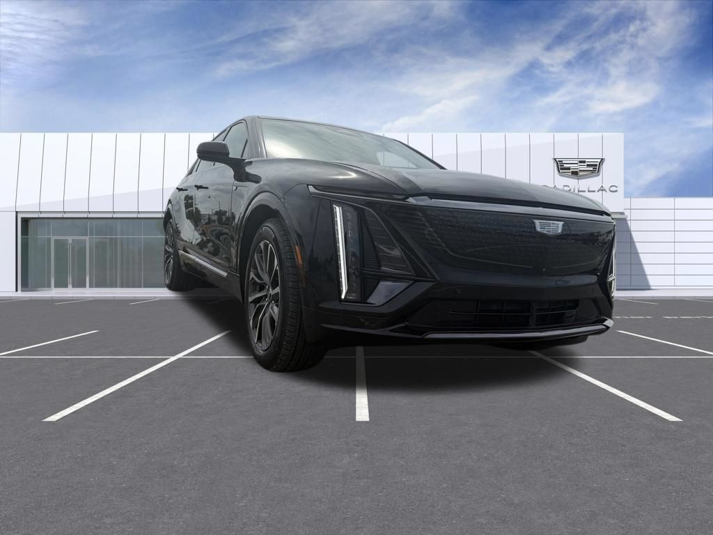 Certified 2024 Cadillac Lyriq Sport w/ LPO, Floor Liner Package AWD/4WD image 8