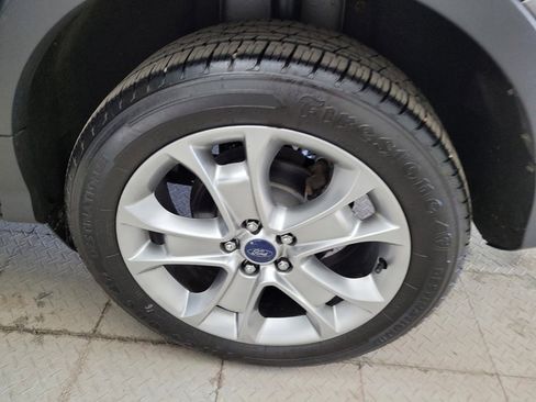 Used 2014 Ford Escape Titanium image 31