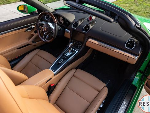 Used 2023 Porsche 718 Boxster S image 31