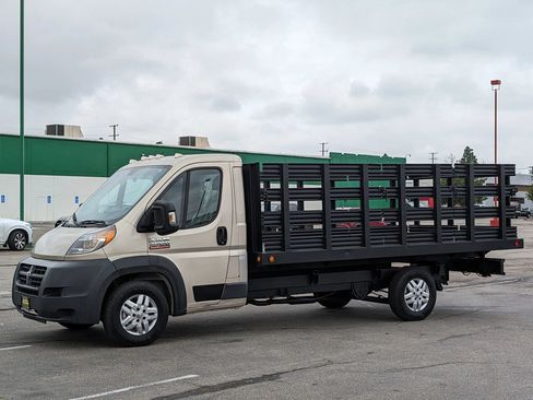 Used 2014 RAM ProMaster 3500 w/ Interior Convenience Group FWD image 2