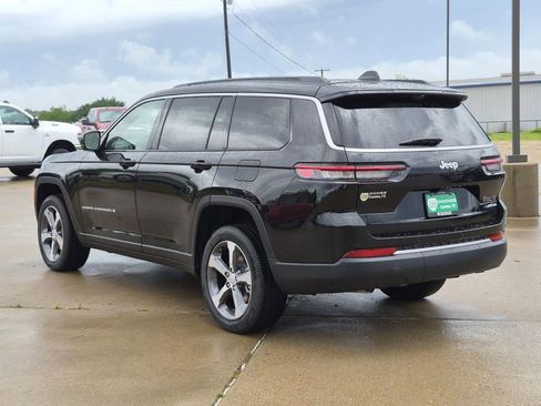 New 2026 Jeep Grand Cherokee L Limited w/ Luxury Tech Group II RWD image 4