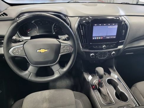 Certified 2023 Chevrolet Traverse LT FWD image 29
