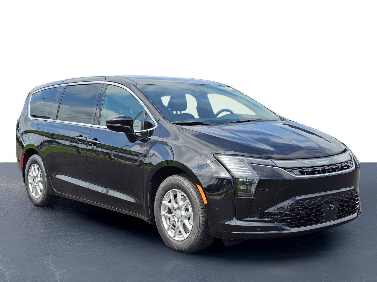 New 2027 Chrysler Pacifica Select FWD image 5