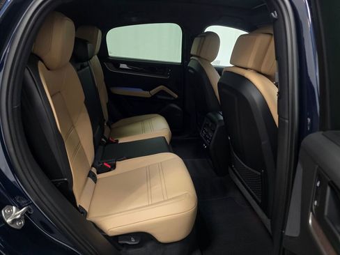 New 2026 Porsche Cayenne Coupe image 26