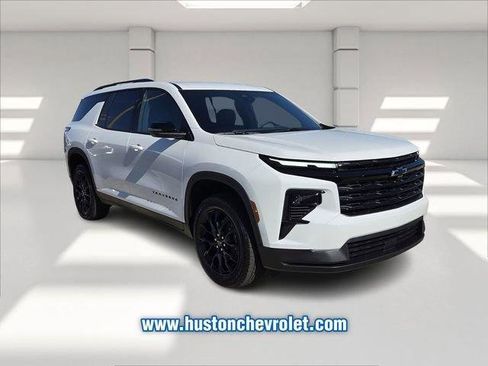 New 2026 Chevrolet Traverse LT w/ Midnight/Sport Edition FWD image 7