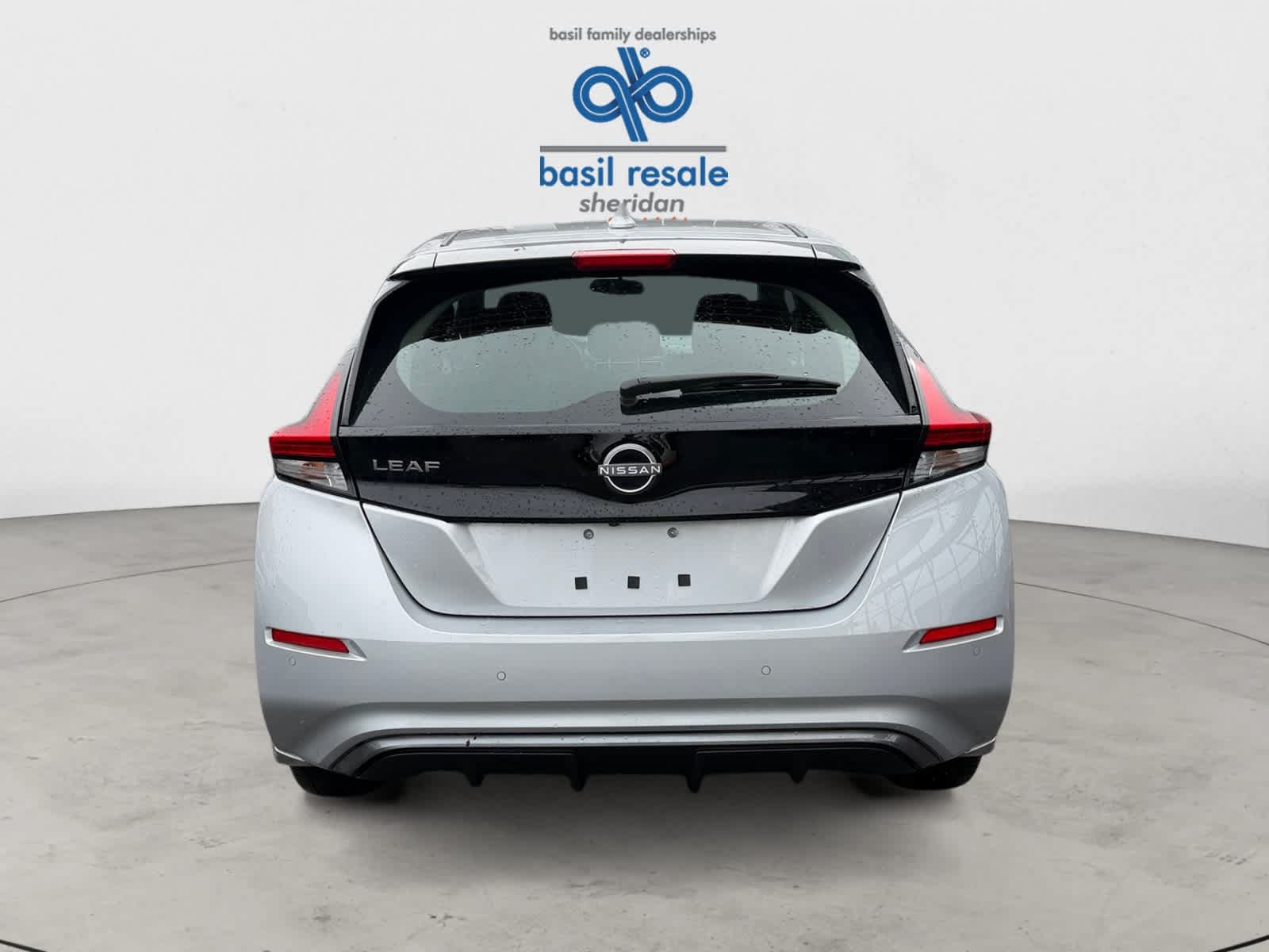 Used 2025 Nissan Leaf S FWD image 5