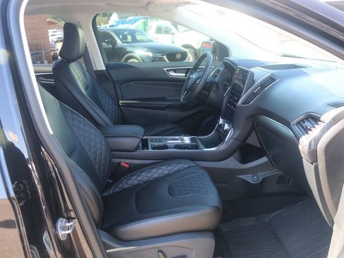 Certified 2024 Ford Edge Titanium w/ Equipment Group 301A AWD/4WD image 27