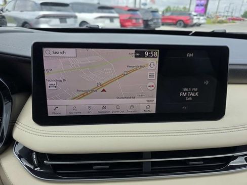 Used 2023 INFINITI QX60 Sensory w/ Vision Package AWD/4WD image 30