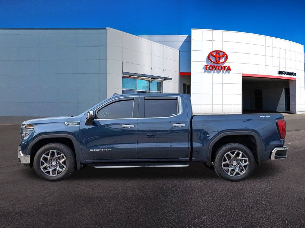 Used 2022 GMC Sierra 1500 SLT w/ SLT Convenience Package AWD/4WD image 12