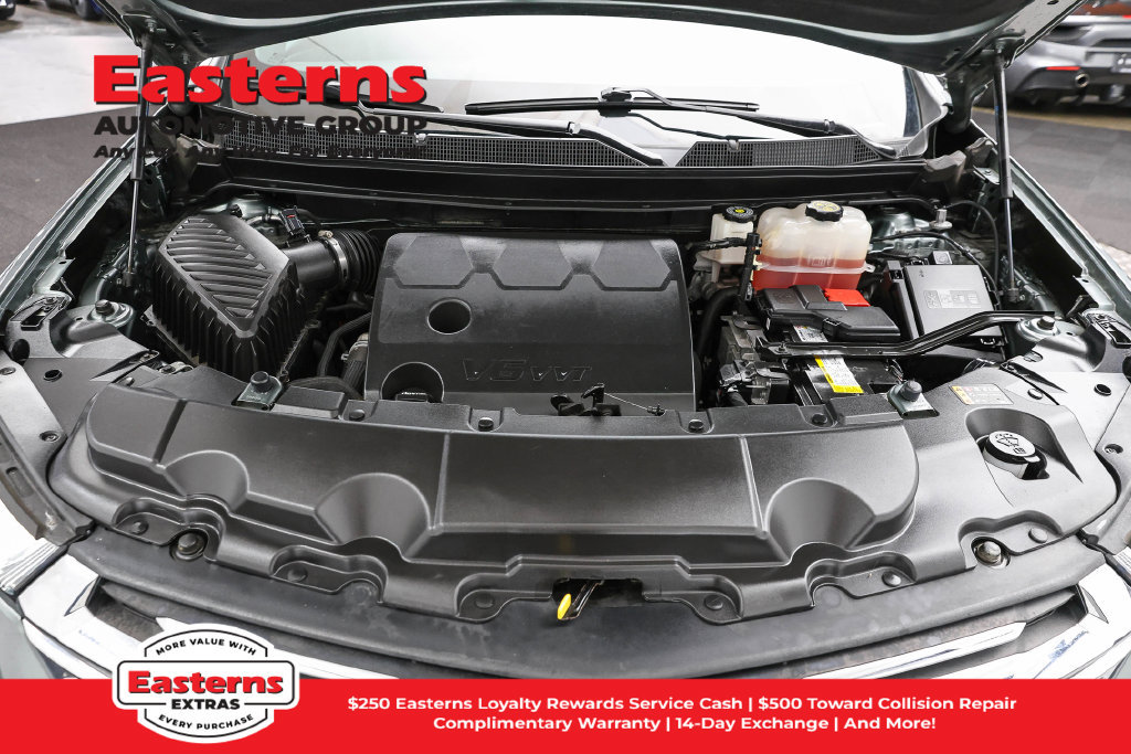 Used 2023 Chevrolet Traverse LT AWD/4WD image 8