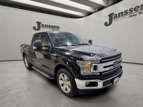 Used 2018 Ford F150 XLT w/ Equipment Group 301A Mid RWD image 6