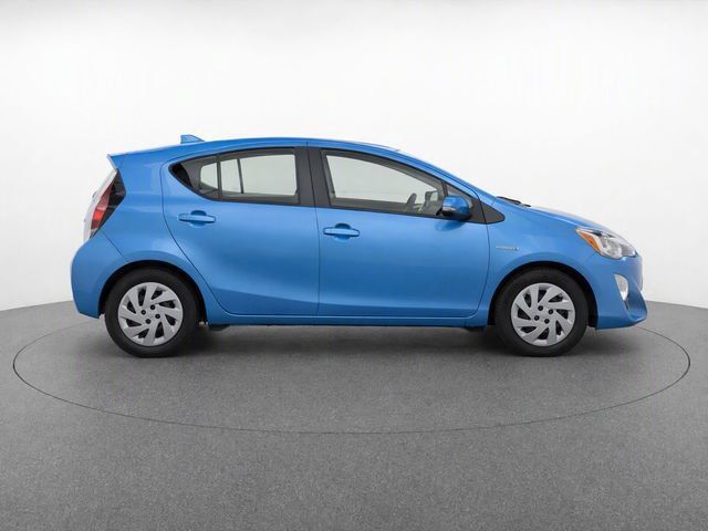 Used 2016 Toyota Prius C Two FWD image 2