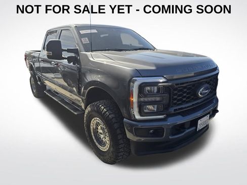 Used 2023 Ford F250 XLT w/ XLT Premium Package image 1