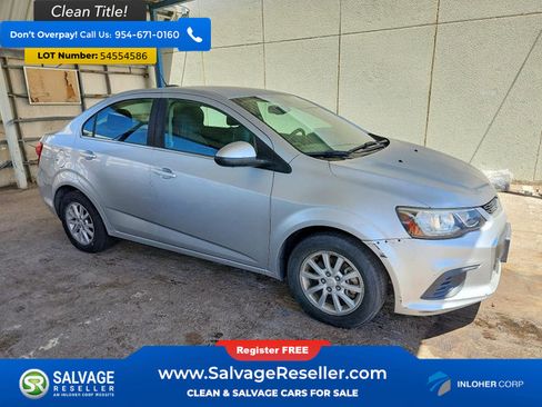 Used 2017 Chevrolet Sonic LT FWD image 5