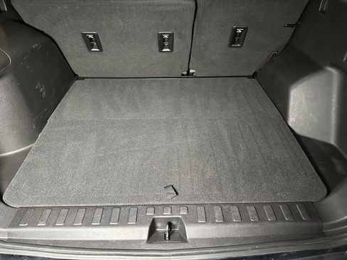 Used 2019 Chevrolet Equinox LT AWD/4WD image 22
