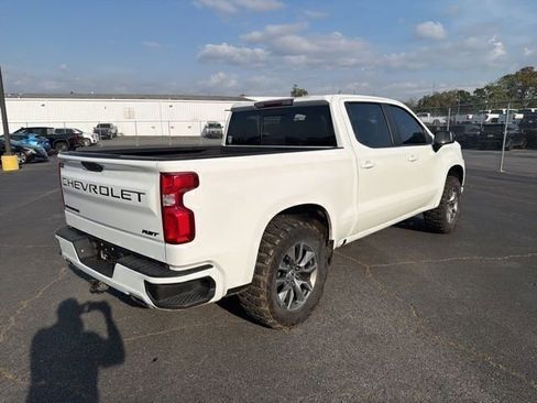 Used 2021 Chevrolet Silverado 1500 RST w/ Convenience Package II image 3