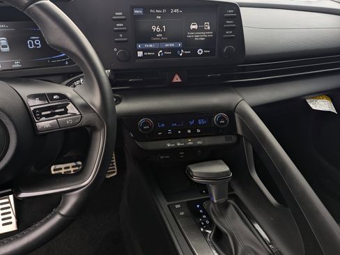 Certified 2025 Hyundai Elantra Sport w/ Cargo Package image 10