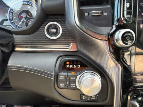 Used 2019 RAM 1500 Limited w/ Advanced Safety Group AWD/4WD image 4