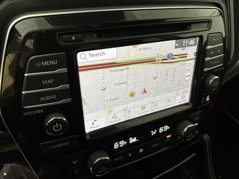 Used 2023 Nissan Maxima SV w/ Floor Mat Group image 31