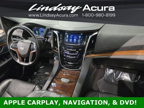 Used 2018 Cadillac Escalade Premium Luxury image 9